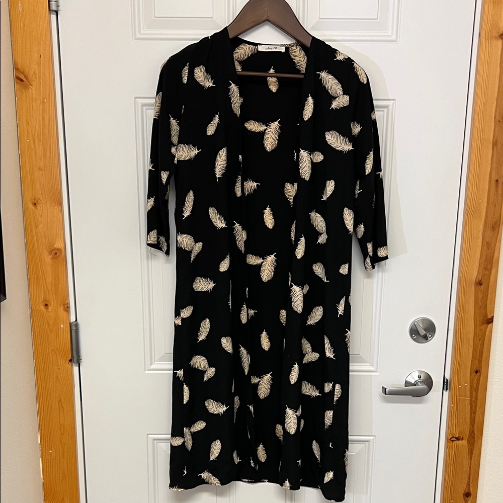 Black Feather Print Women's Kimono